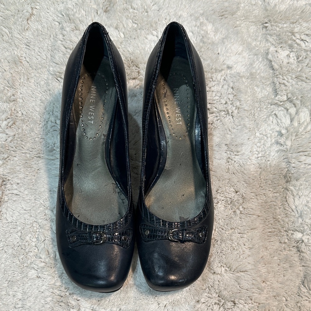 Nine West Navy Blue Heeled Pumps
